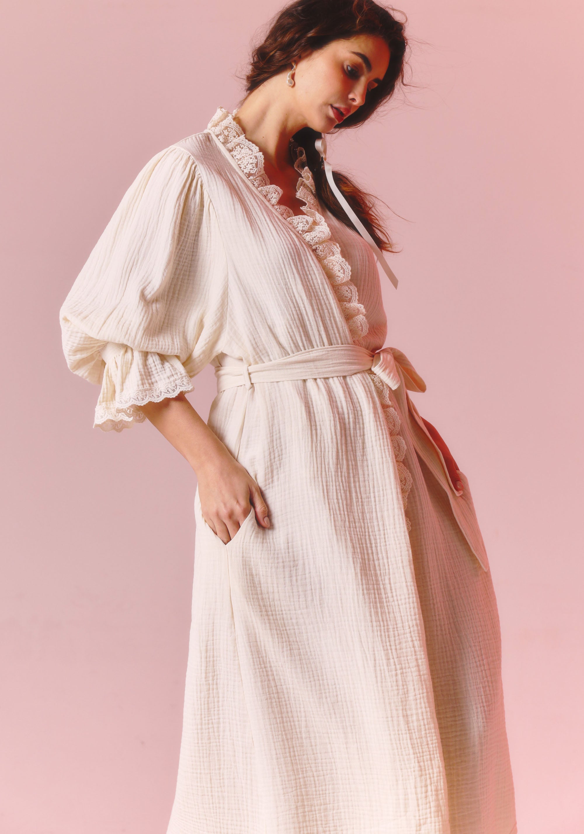 LACED MUSLIN ROBE