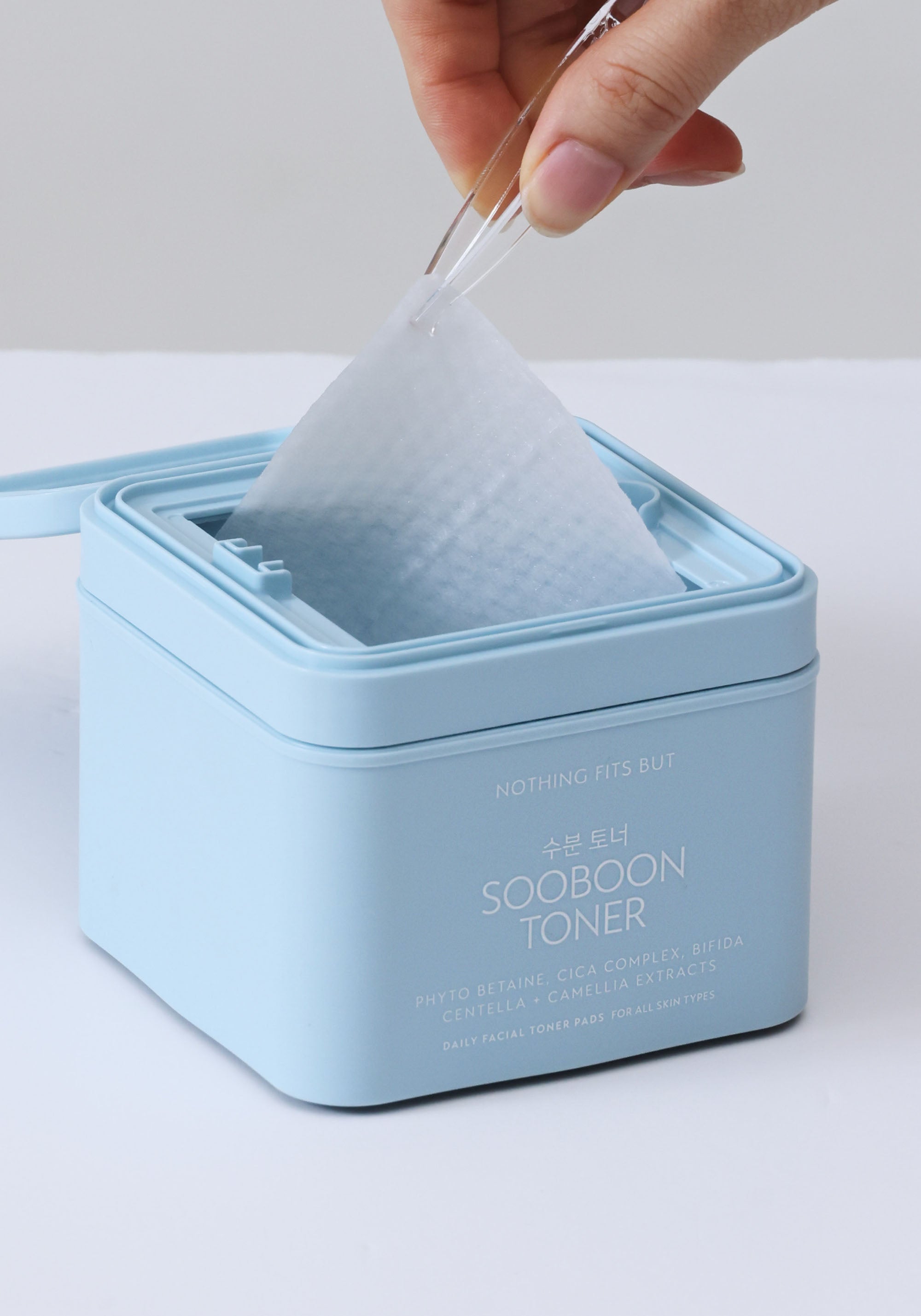 [FLASH SALE] SOOBOON [수분] SERUM COTTON FACIAL TONER PAD WITH BETAINE, CICA & BIFIDA