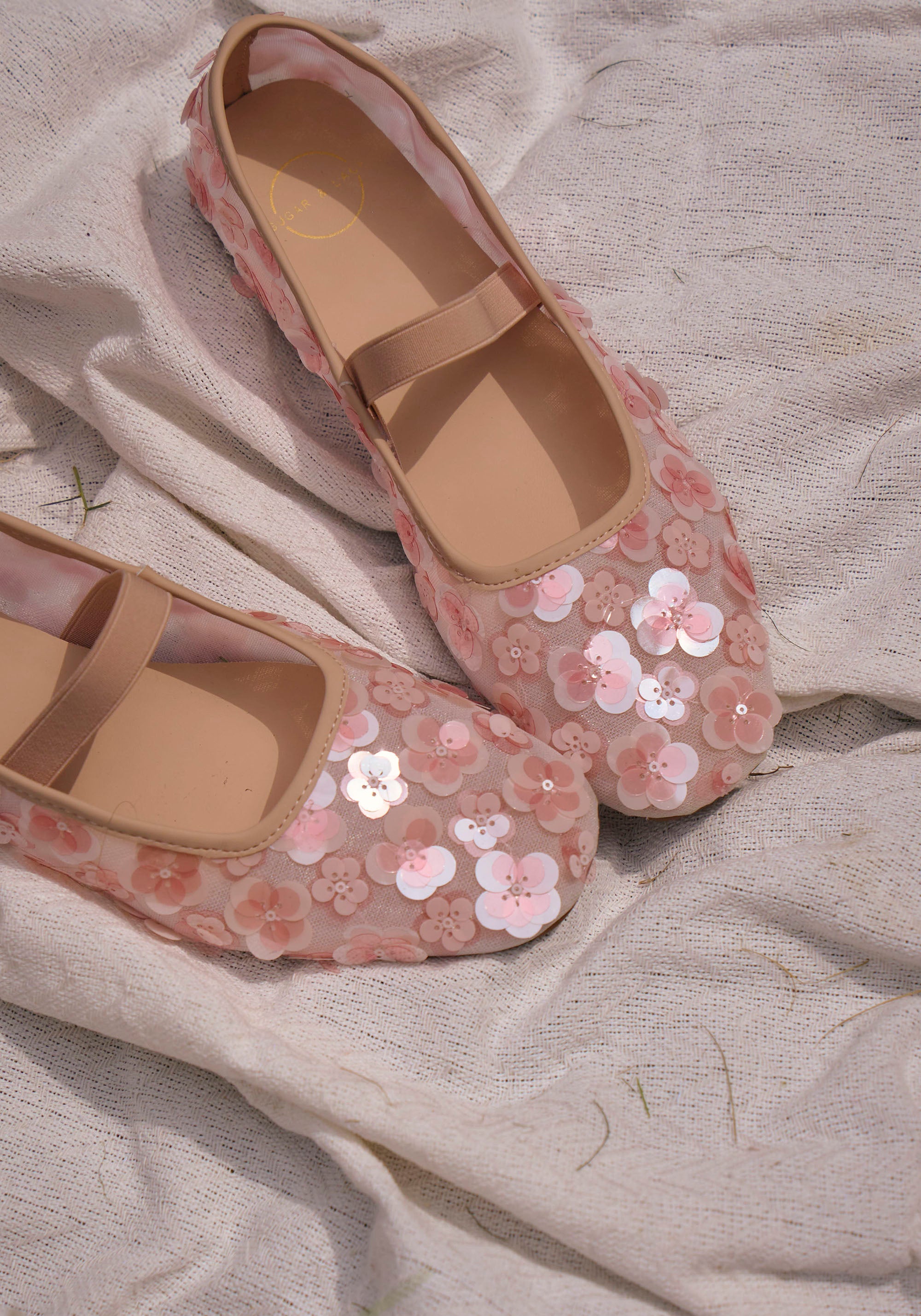 MOMMY & ME SAKURA FLATS - ADULT