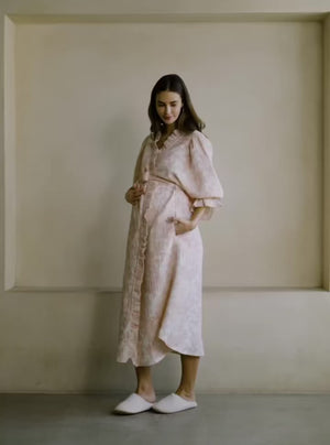 NOTHING FITS BUT (나띵피츠벗)