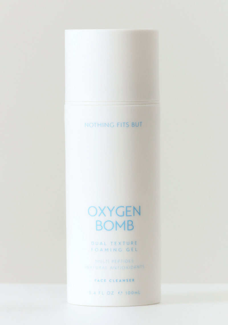 OXYGEN BOMB DUAL TEXTURE PORE PURIFYING GEL FACE CLEANSER & SILICONE BRUSH PAD
