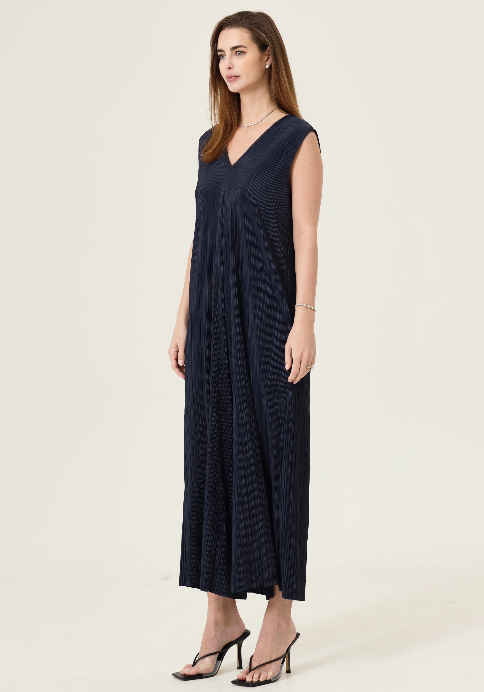 SUPER COMFY PLEATED JUMPSUIT