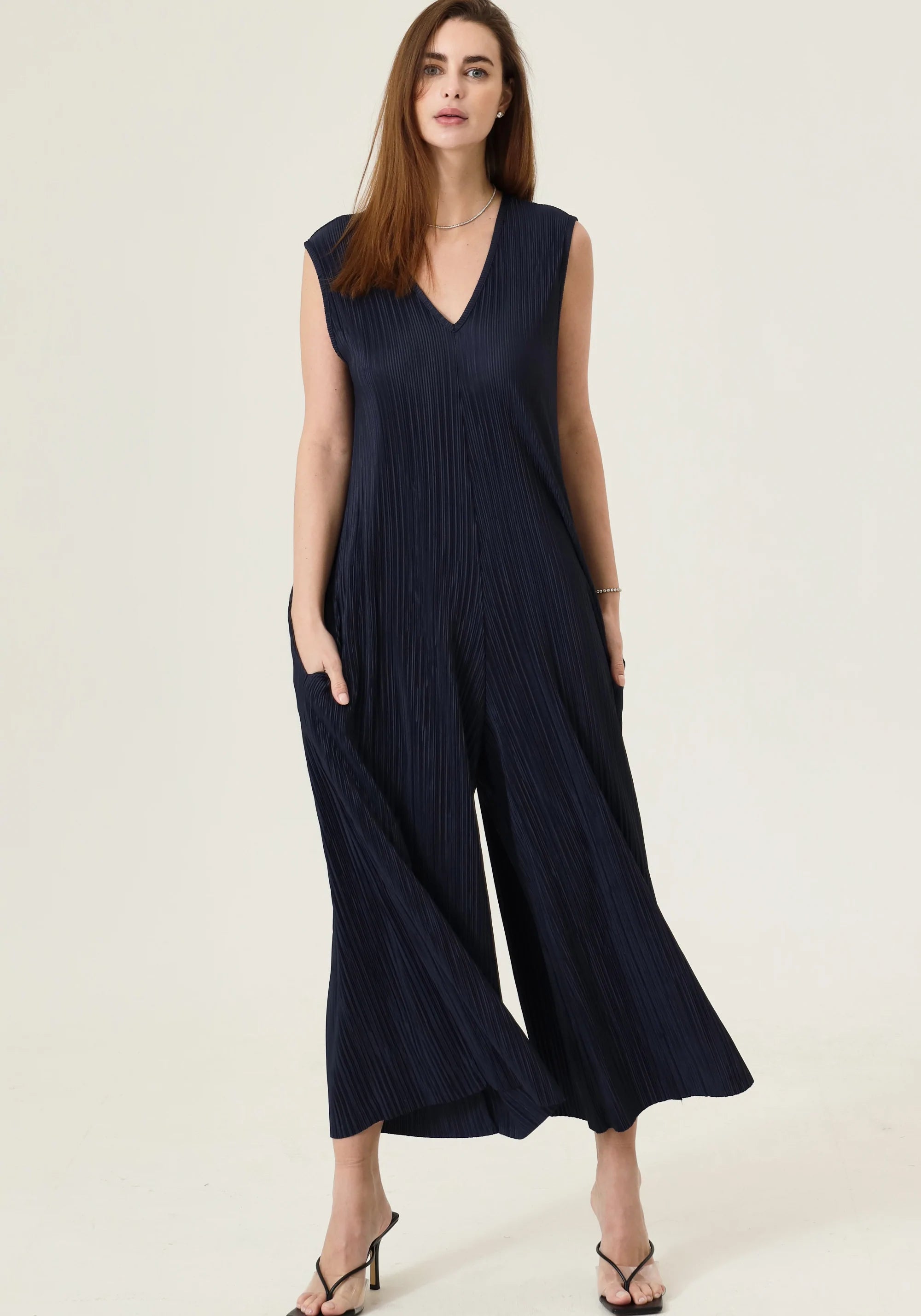 SUPER COMFY PLEATED JUMPSUIT